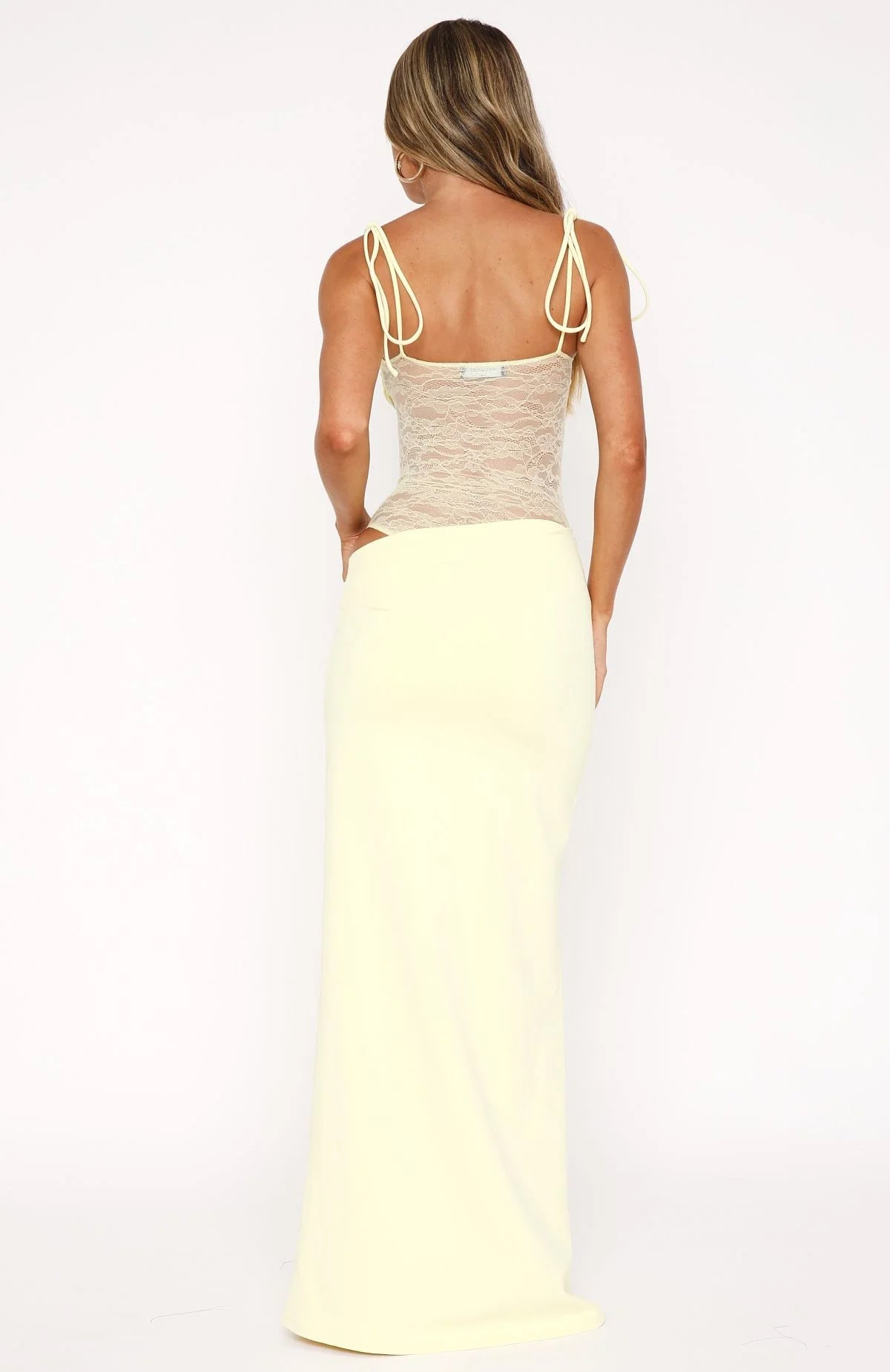 Compliment Me Maxi Dress Burgundy